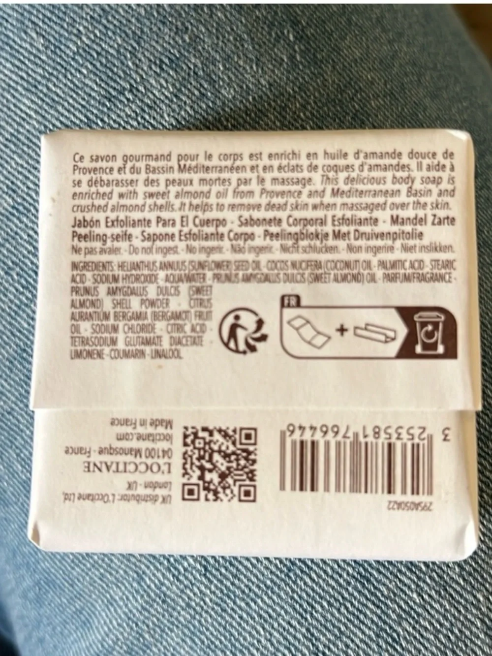 L'OCCITANE Almond Exfoliating Body Soap - NEW